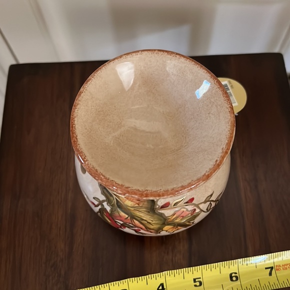 4/$20 NWT Ceramic Wax Warmer. - Picture 9 of 10